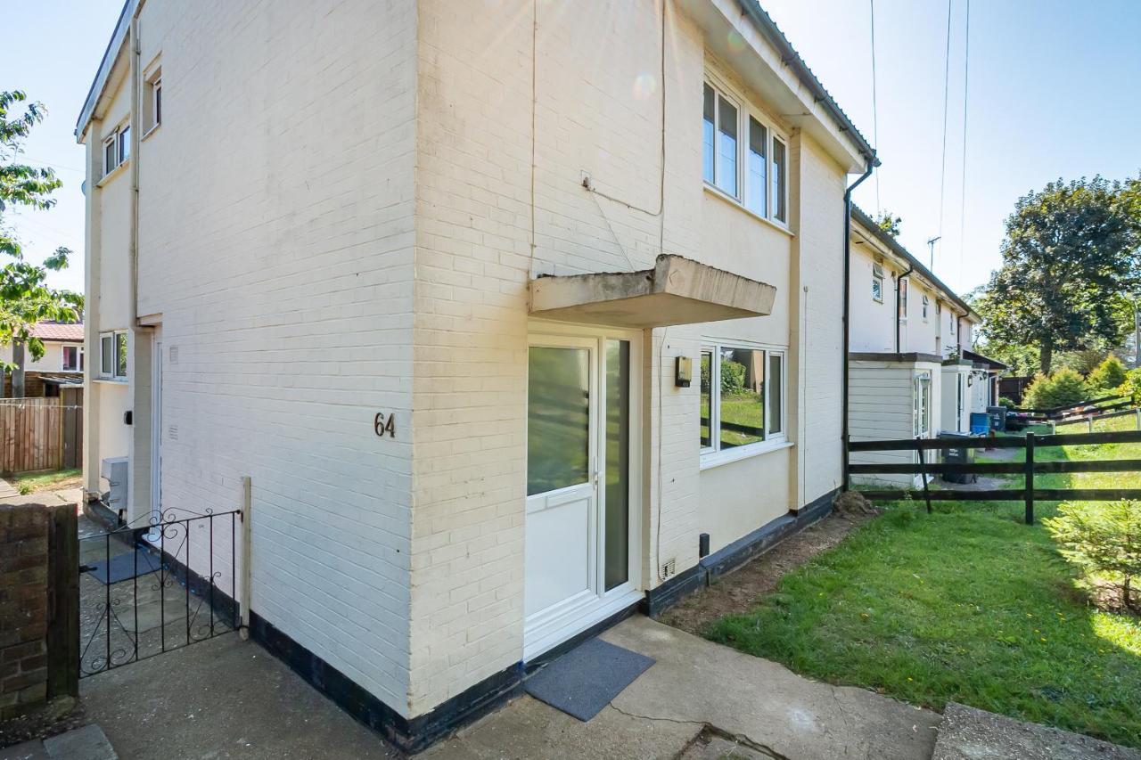 Hillcrest Lodge Stevenage Esterno foto