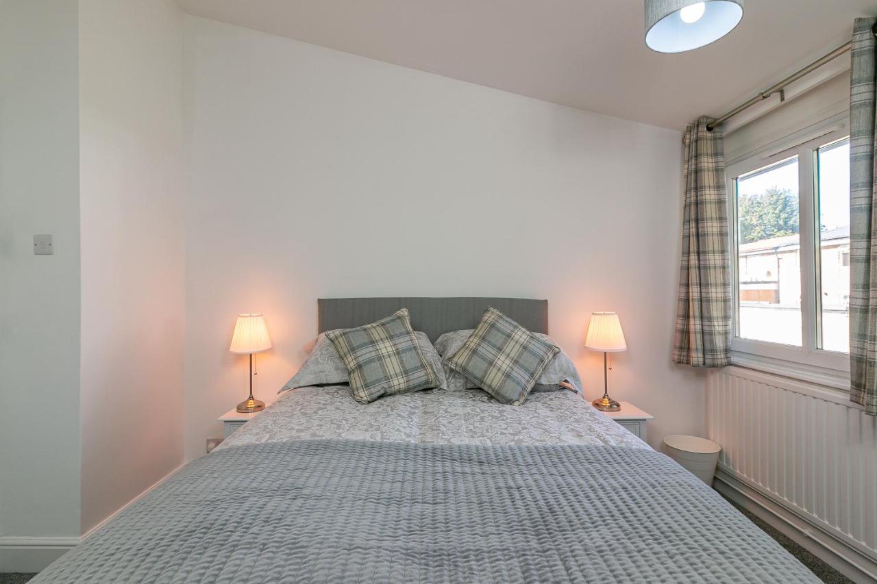 Hillcrest Lodge Stevenage Esterno foto